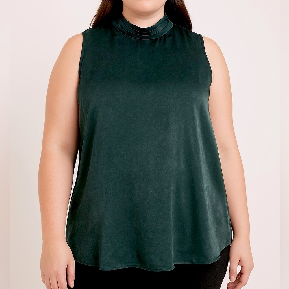 Nine Britton Sleeveless High Neck Blouse XL Dark Green Satin Button Back NWT